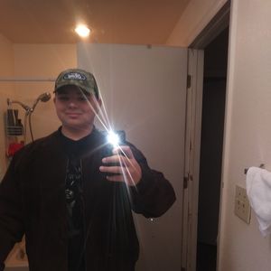 Meet your Posher, Adyn